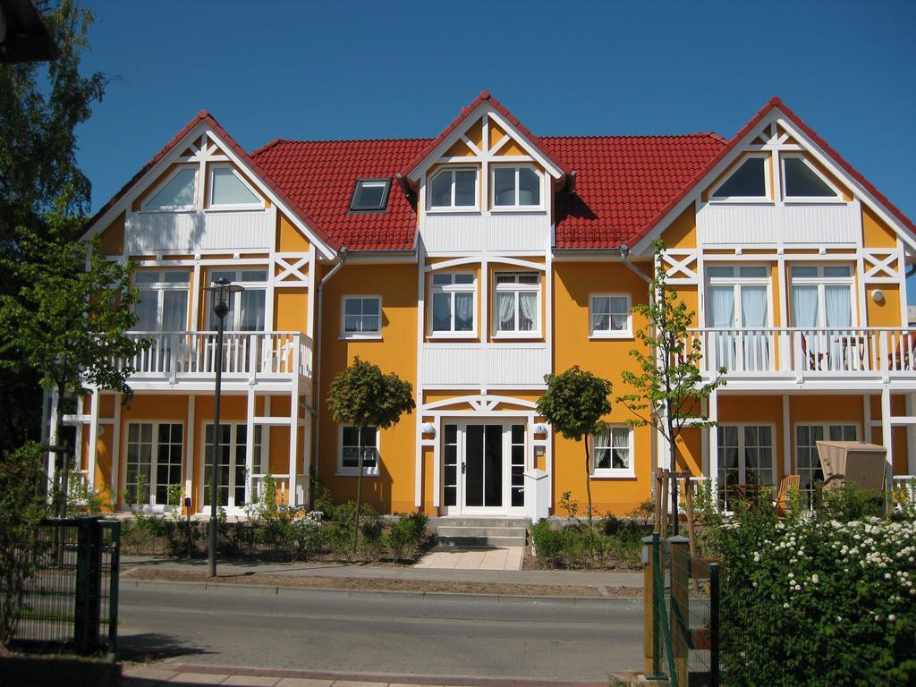 Uns Strandhus Kuehlungsborn Exterior photo